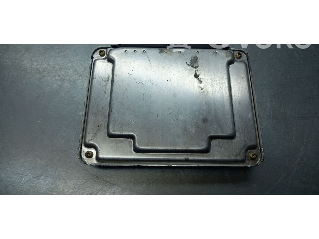 Řídící jednotka 038906019DS, 038906019DS Volkswagen PASSAT B5.5 2001