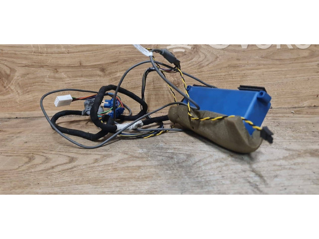 Блок управления 31210236 Volvo C70