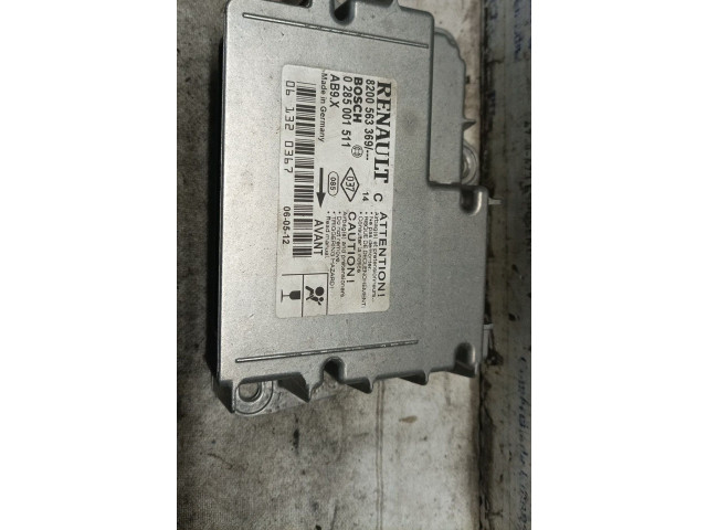 Блок подушек безопасности 8200563369   Renault Clio III