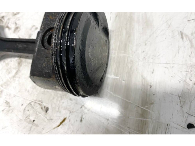 Píst 10bb14, 10BB14 Hyundai i30