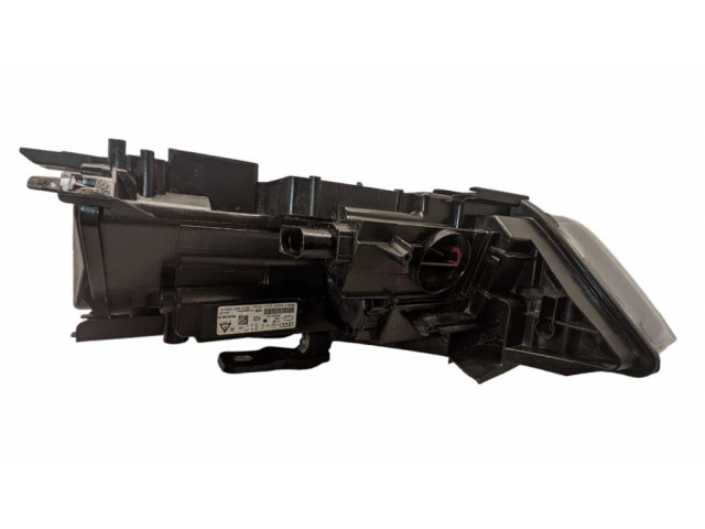 Передняя фара