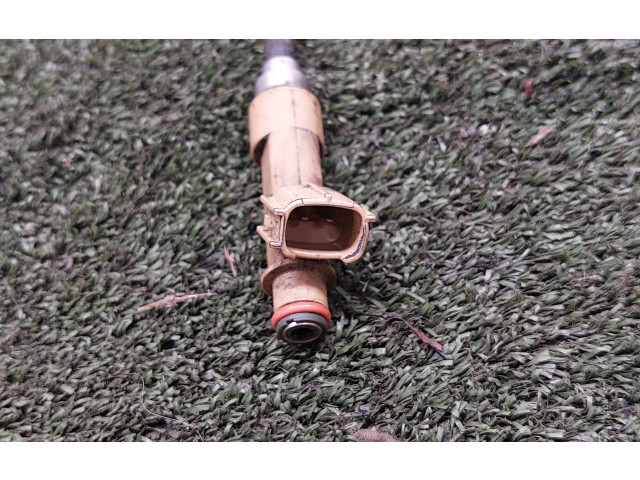 Vstřikovač 2325037010, 869092711 Toyota Prius (XW30) 2ZR-FXE