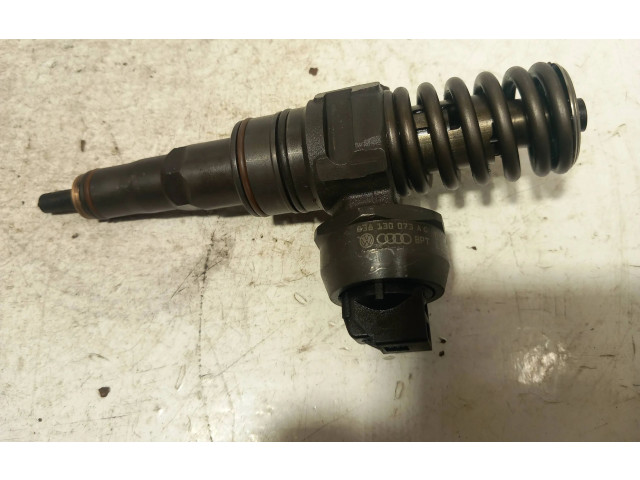 Форсунка 038130073AG Volkswagen Touran I BKC