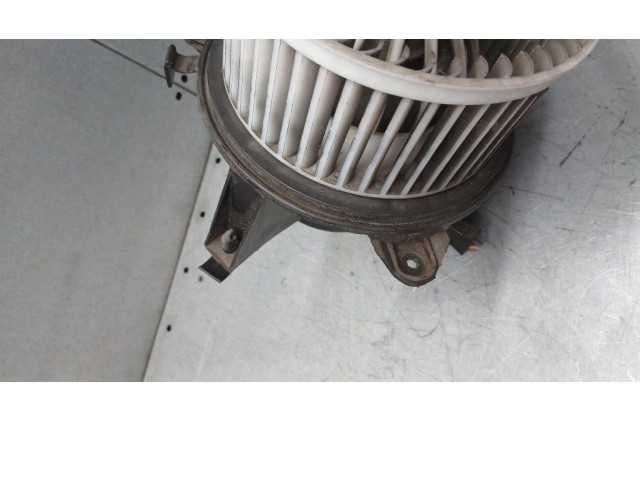 Вентилятор печки       Fiat Punto (199)