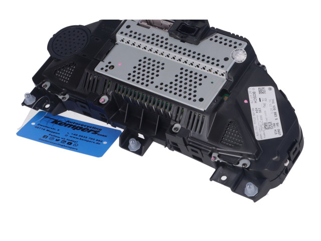 Přístrojová deska Volkswagen Touareg II 2017 7P6920883S