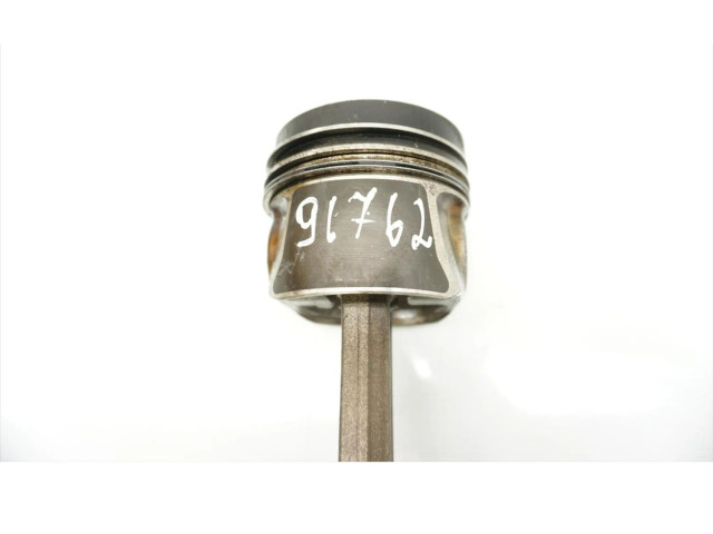 Поршень с шатуном