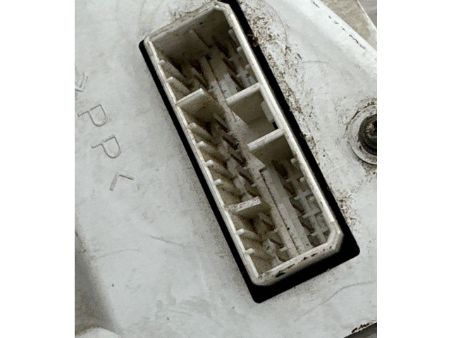 Панель приборов 69795870T, 5042007   Saab 9-5       