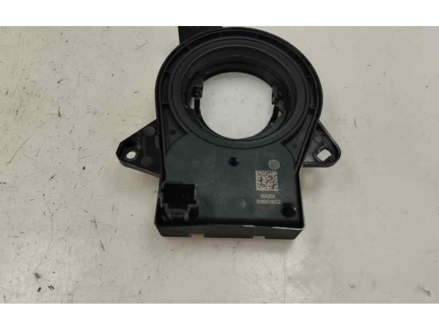 Надувная подушка для руля       Renault Clio IV  2012 -  года   