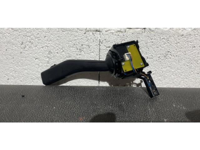 Ручка стеклоочистителей 1K0953519J9B9 Volkswagen Golf Plus