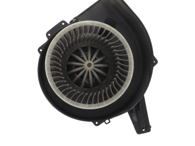 Вентилятор печки    6Q1820015H, V1-3180H   Volkswagen Polo IV 9N3