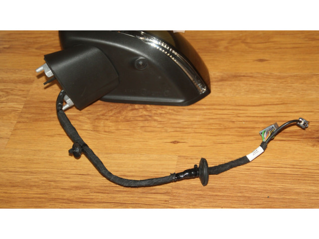 Зеркало электрическое Volvo XC40 - года