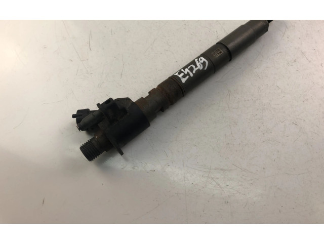 Форсунка 31303238    Volvo V70   