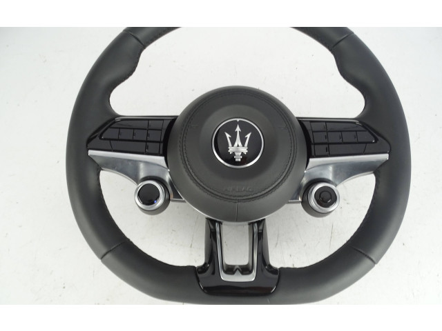 Подушка безопасности водителя Maserati Grecale