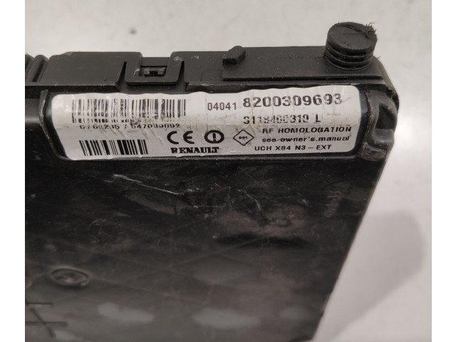 Блок комфорта 8200309693 Renault Scenic II - Grand scenic II