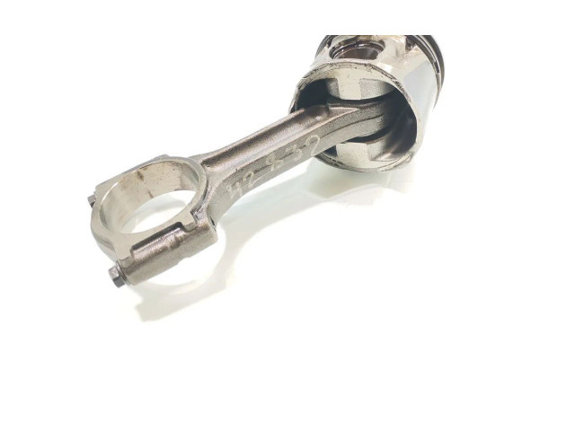 Поршень с шатуном M9R760 Nissan X-Trail T31