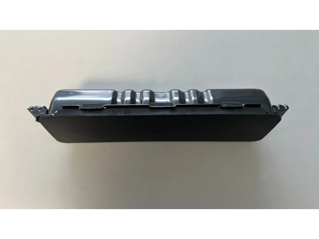 Подушка безопасности для колен    BMW X3 G01