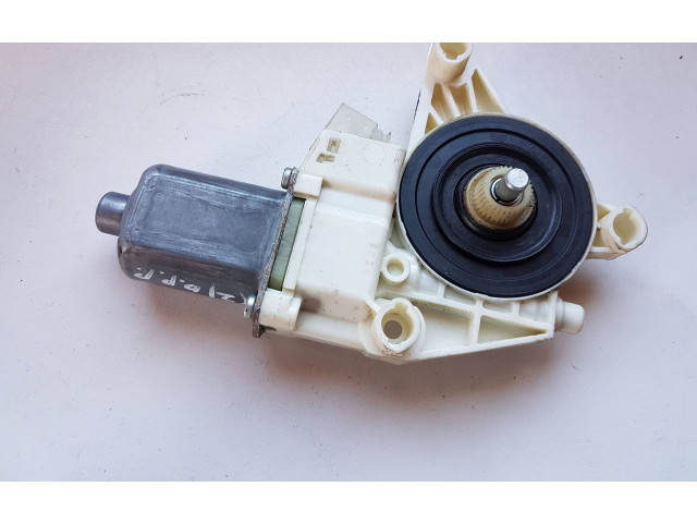 Передний двигатель механизма для подъема окон A4479063600, 0130822559    Mercedes-Benz V Class W447 2014 -  года