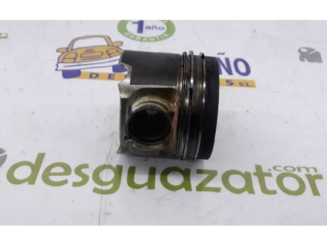 Píst 11257805329, 11257805329 BMW X6 E71 N57D30B