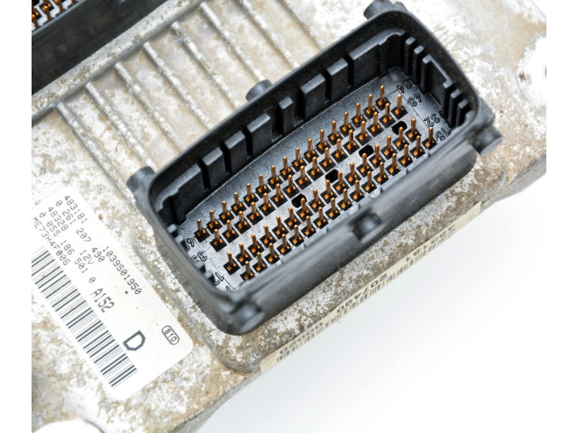 Блок управления двигателем Блок управления 0261207490, 00551865010 Fiat Albea