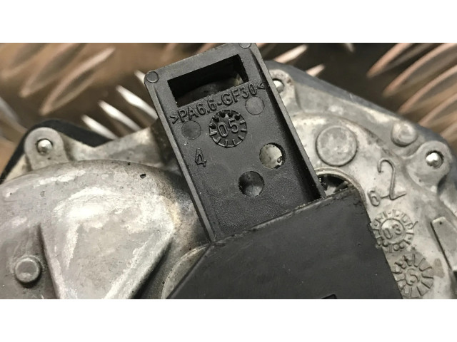 Моторчик заднего дворника     Mercedes-Benz E W211