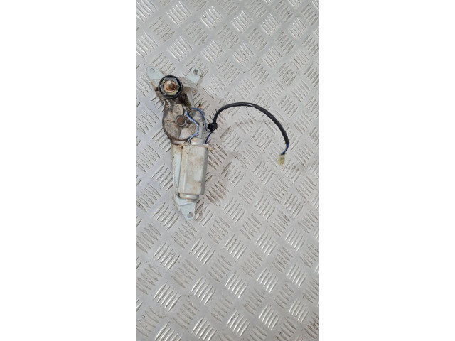 Моторчик заднего дворника     Daihatsu Feroza