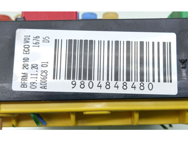 Блок предохранителей 9804848480 Peugeot 2008 II