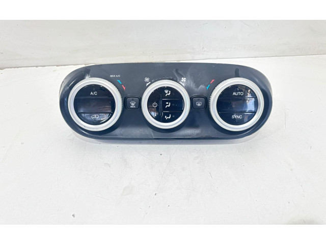 Блок управления климат-контролем    Fiat 500X