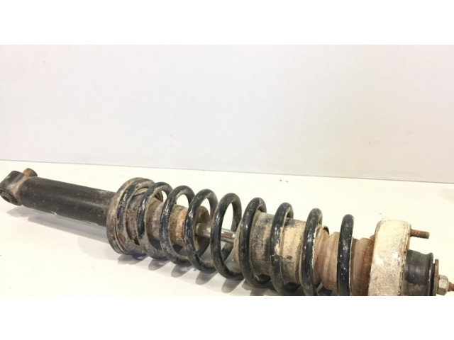 Задний амортизатор с пружиной