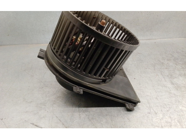 Вентилятор печки 1J1819021A Volkswagen Golf SportWagen