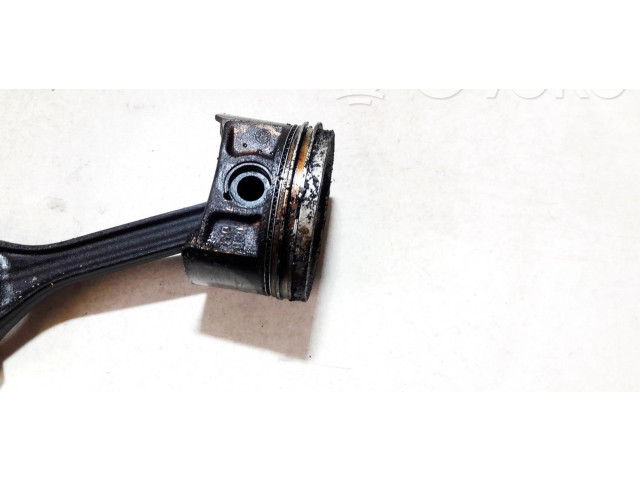 Píst 032f, 032F   Volkswagen Polo III 6N 6N2 6NF     