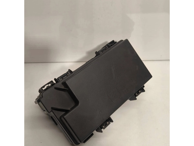 Блок предохранителей  68165691AB   Jeep Grand Cherokee    