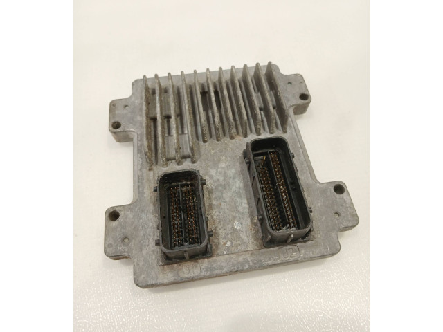 Блок управления двигателя 55590539, 12636386 Opel Meriva B