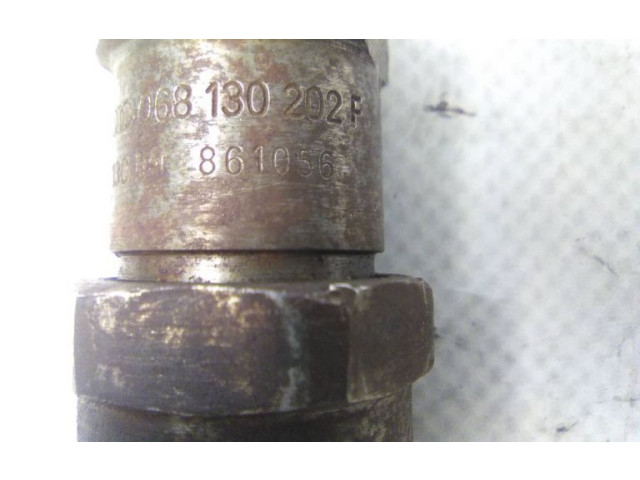 Vstřikovač 068130202F   Volkswagen Vento     