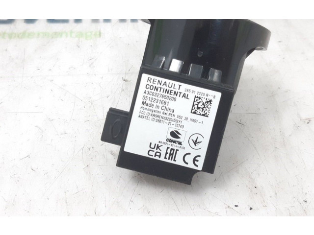 Блок управления двигателя 237100772V, 237100795V Dacia Sandero III