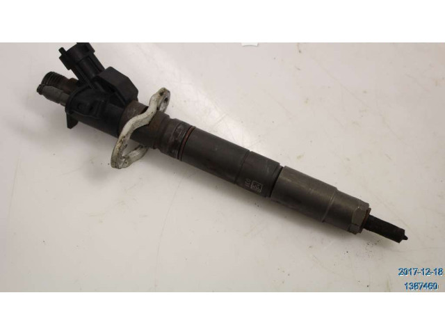 Форсунка 36002704    Volvo V70  D5244T14 