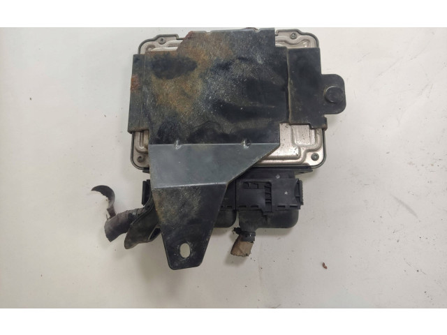 Блок управления двигателем Блок управления 96820448 Chevrolet Tracker