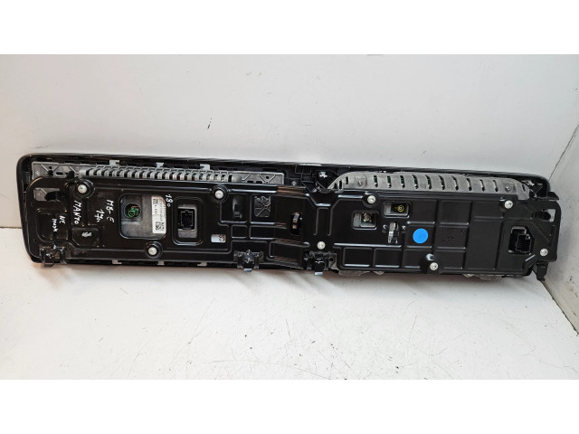 Přístrojová deska Mercedes-Benz E W213 2020 A2C16157200