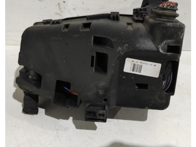 Блок предохранителей    Volvo V70    