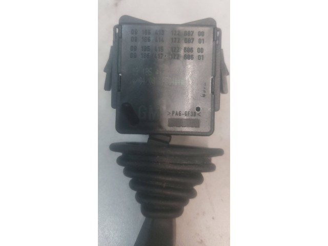 Ручка стеклоочистителей 09185417, 09185413   Opel Meriva A