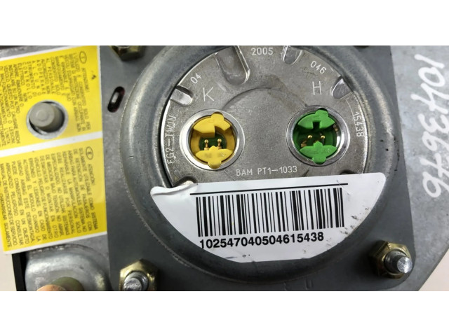 Подушка безопасности водителя 981330100 Maserati Quattroporte