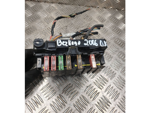 Модуль управления BSM U118470002J   Citroen Berlingo    