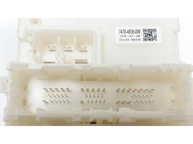 Блок предохранителей 747056360w   Honda Jazz    