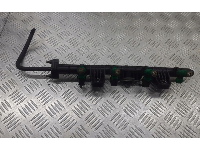 Vstřikovací lišta 35304-26695 KIA Rio