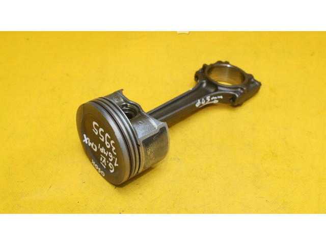  Поршень с шатуном    Volkswagen Golf VI  