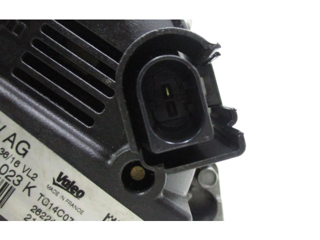 Генератор 04C903023K Volkswagen Golf Sportsvan