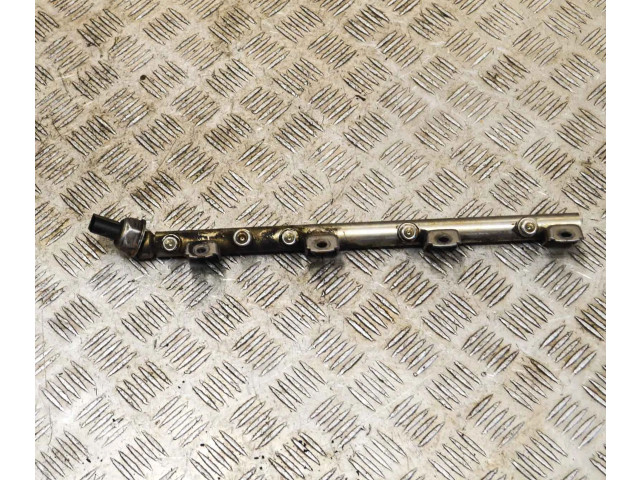 Vstřikovací lišta 7547599 BMW 7 F01 F02 F03 F04 pro benzínový motor 4.4 N63 B44 A