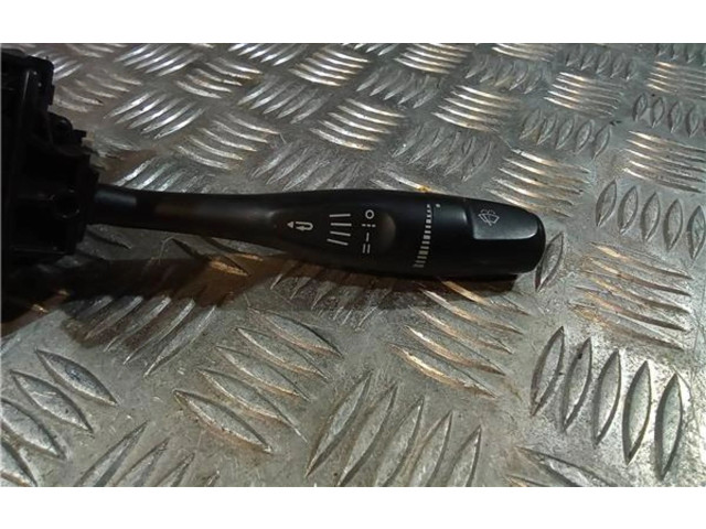 Переключатель дворников Mitsubishi Carisma