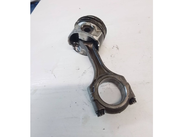 Поршень с шатуном 2AD Lexus IS 220D-250-350