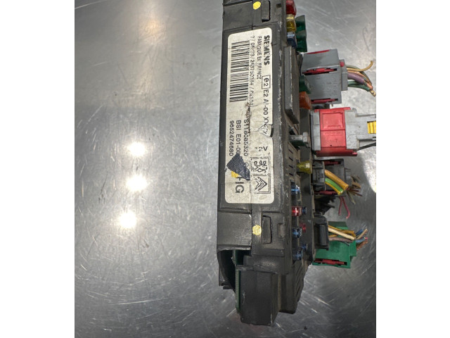   Pojistková skříňka 9652474680, S118085320   Citroen Berlingo 2001