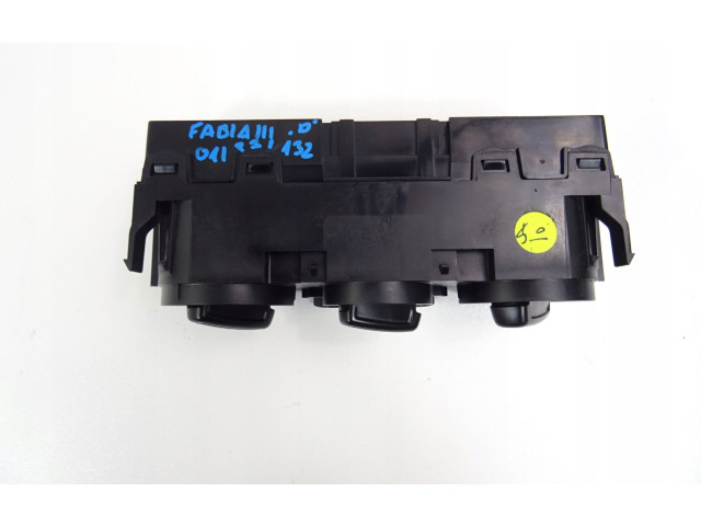 Блок управления климат-контролем 6C0820045C Skoda Fabia Mk3 (NJ)